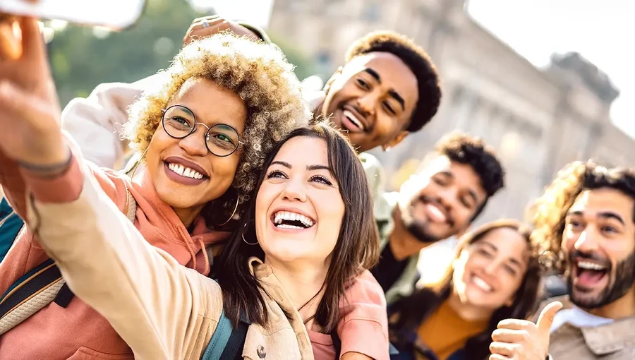 ISIC - International Student Identity Card and exclusive discounts